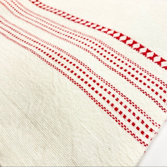 (6) Hearth and Hand Red Embroidered Placemats - Picture 3 of 6